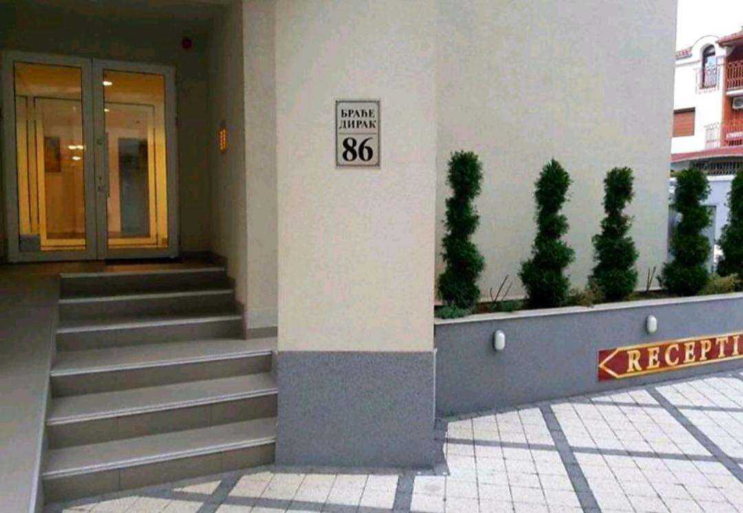 RoyalWing apartman Jagodina Eksteriør billede