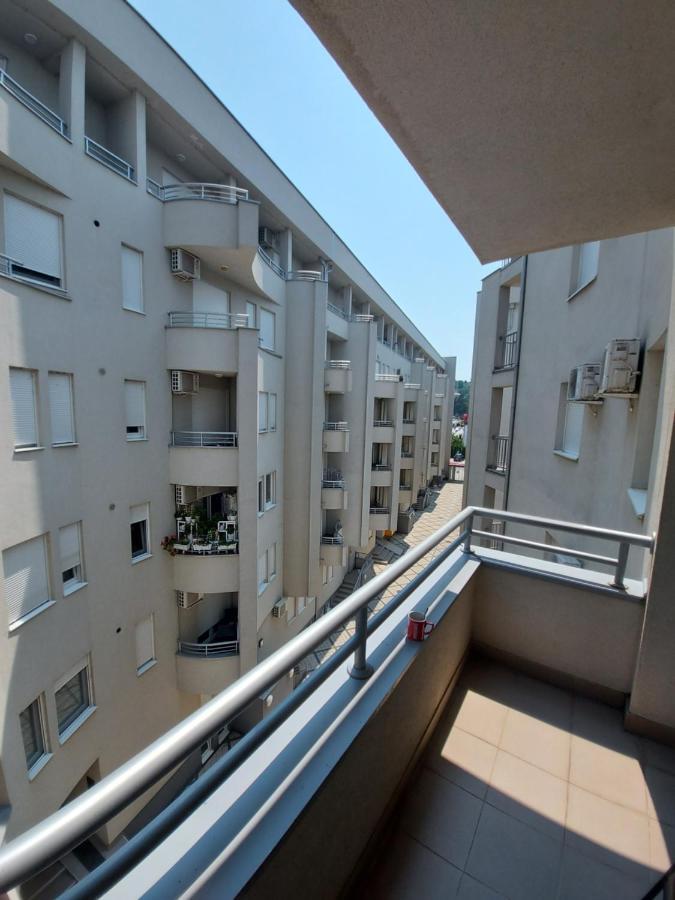 RoyalWing apartman Jagodina Eksteriør billede